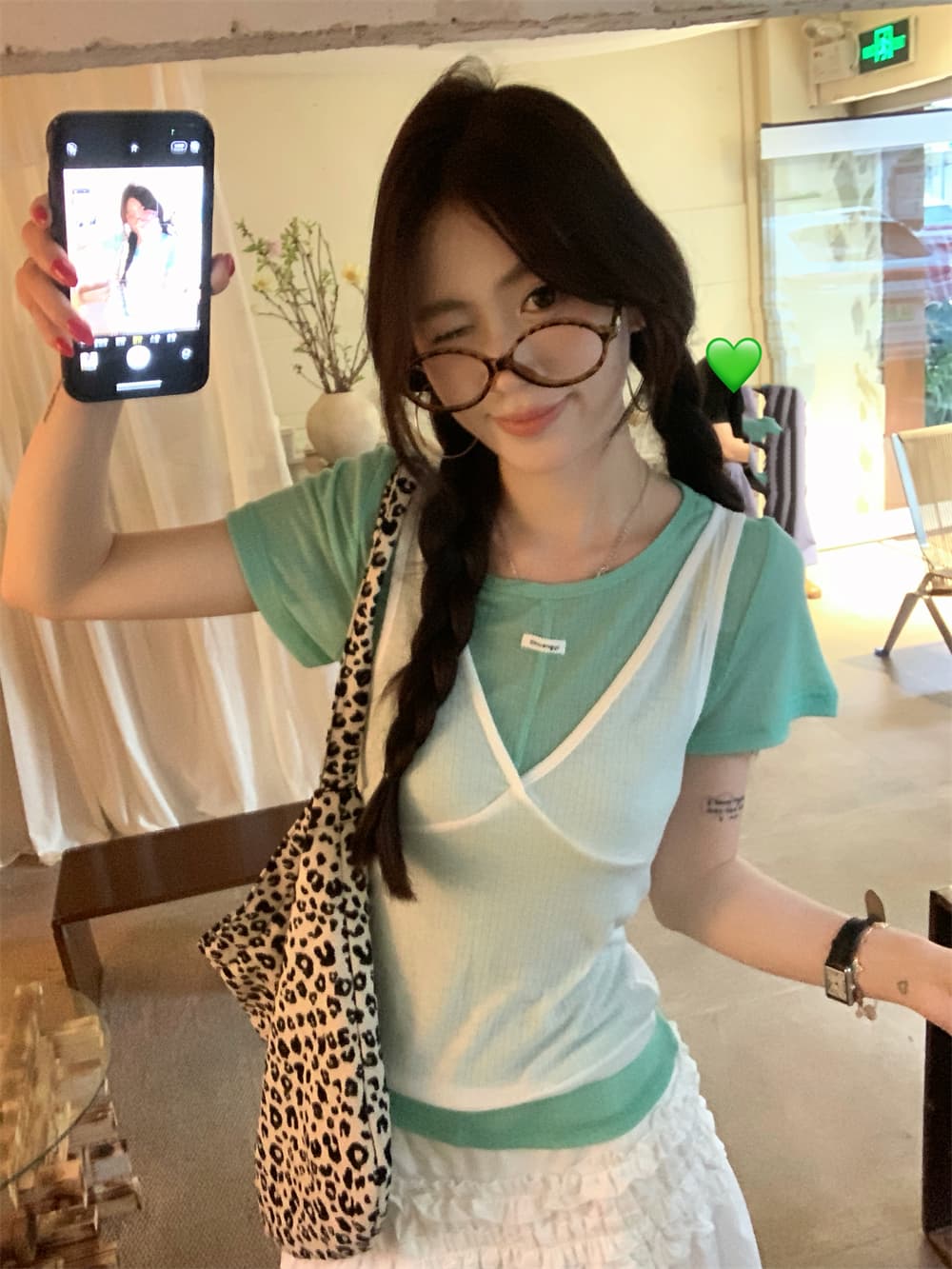 실사 정가 미니멀리즘 V넥 조끼 막대기 표준 인터넷 에디션 다용도 반팔 티셔츠 허리밴드 스트라이프 반신 치마 세트 상세 이미지 20