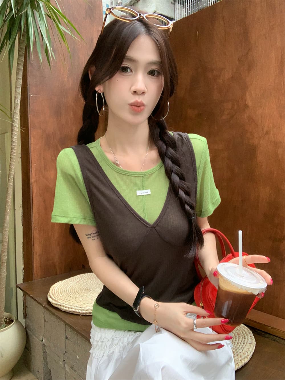 실사 정가 미니멀리즘 V넥 조끼 막대기 표준 인터넷 에디션 다용도 반팔 티셔츠 허리밴드 스트라이프 반신 치마 세트 상세 이미지 28