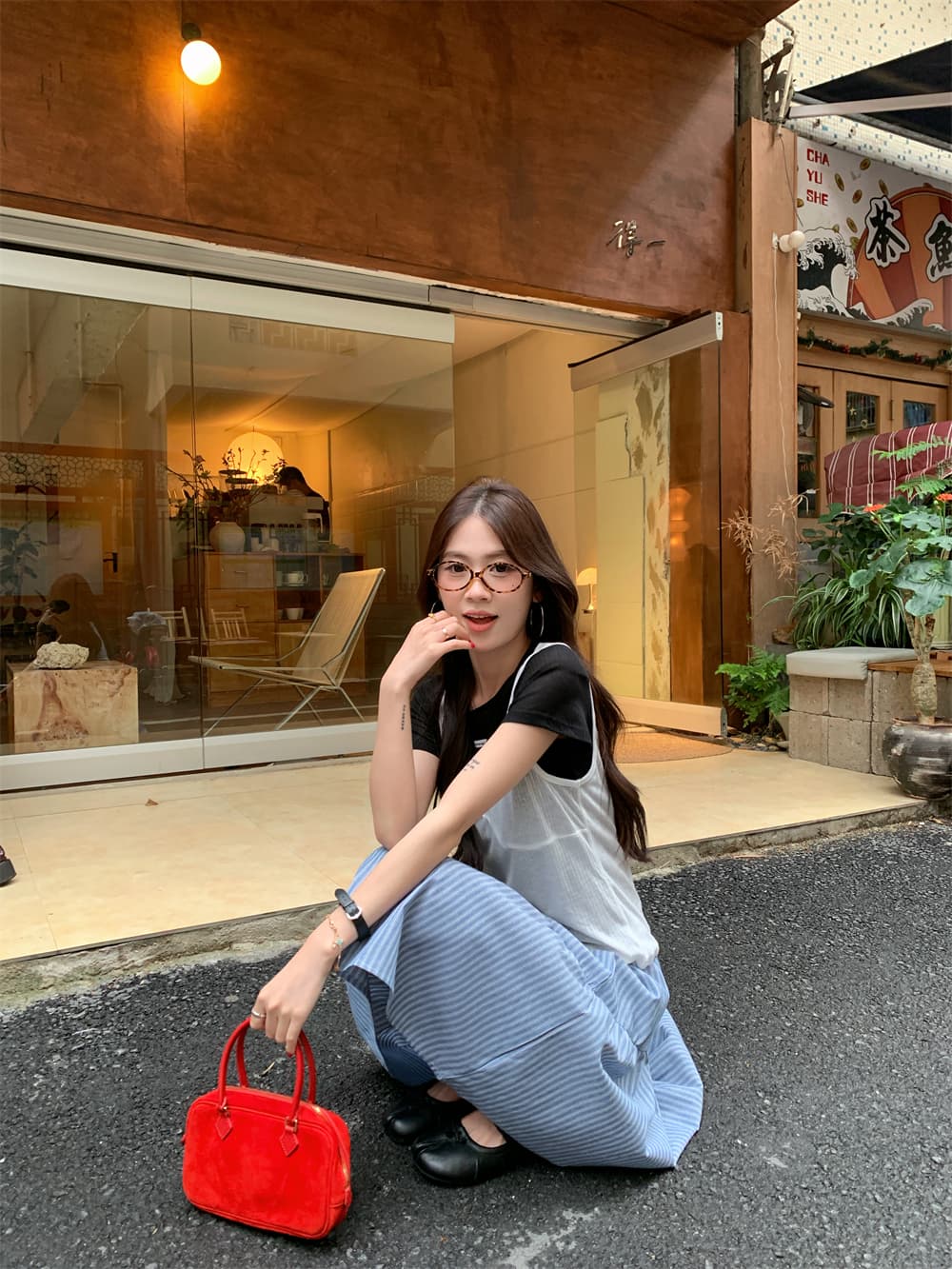 실사 정가 미니멀리즘 V넥 조끼 막대기 표준 인터넷 에디션 다용도 반팔 티셔츠 허리밴드 스트라이프 반신 치마 세트 상세 이미지 39