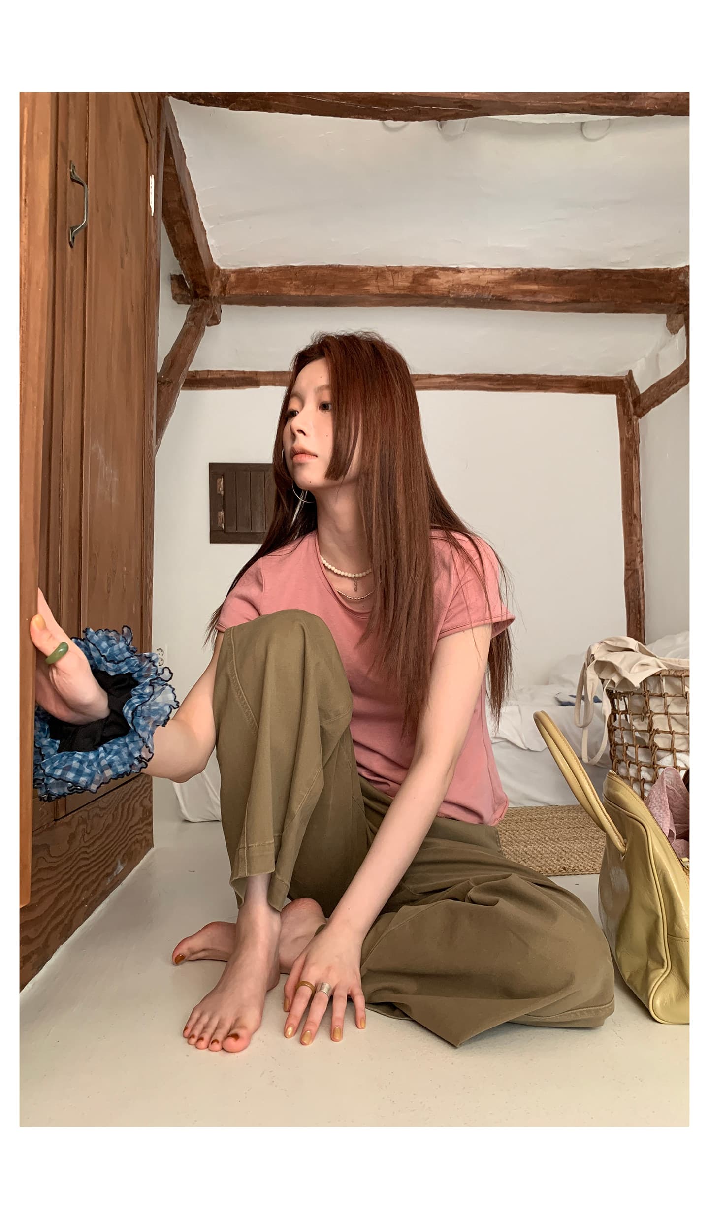 기초 섹션 단색 볼륨 측면 반팔 티셔츠 여성 여름 슬림해 보이는 풀오버 맨위 상세 이미지 3