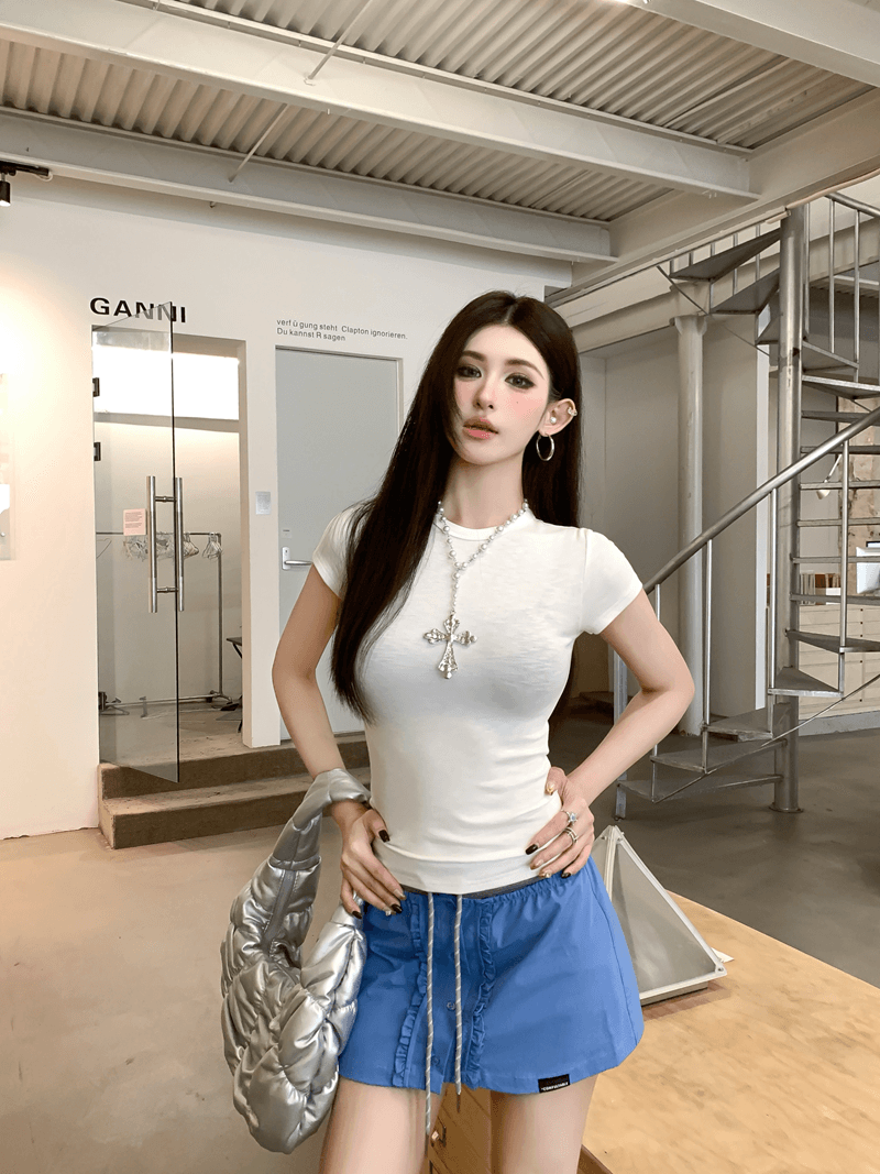 여름 핫걸 기초 섹션 긍정적 인 어깨 라운드 넥 허리 수축 슬림해 보이는 반팔 티셔츠 작은 대중 단색 맨위 상세 이미지 8