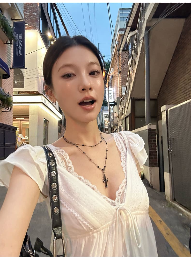 순수한 욕망 바람 V넥 화이트 Feifei 소매 여성 셔츠 여름 디자인 센스 작은 대중 슬림해 보이는 맨위 상세 이미지 18