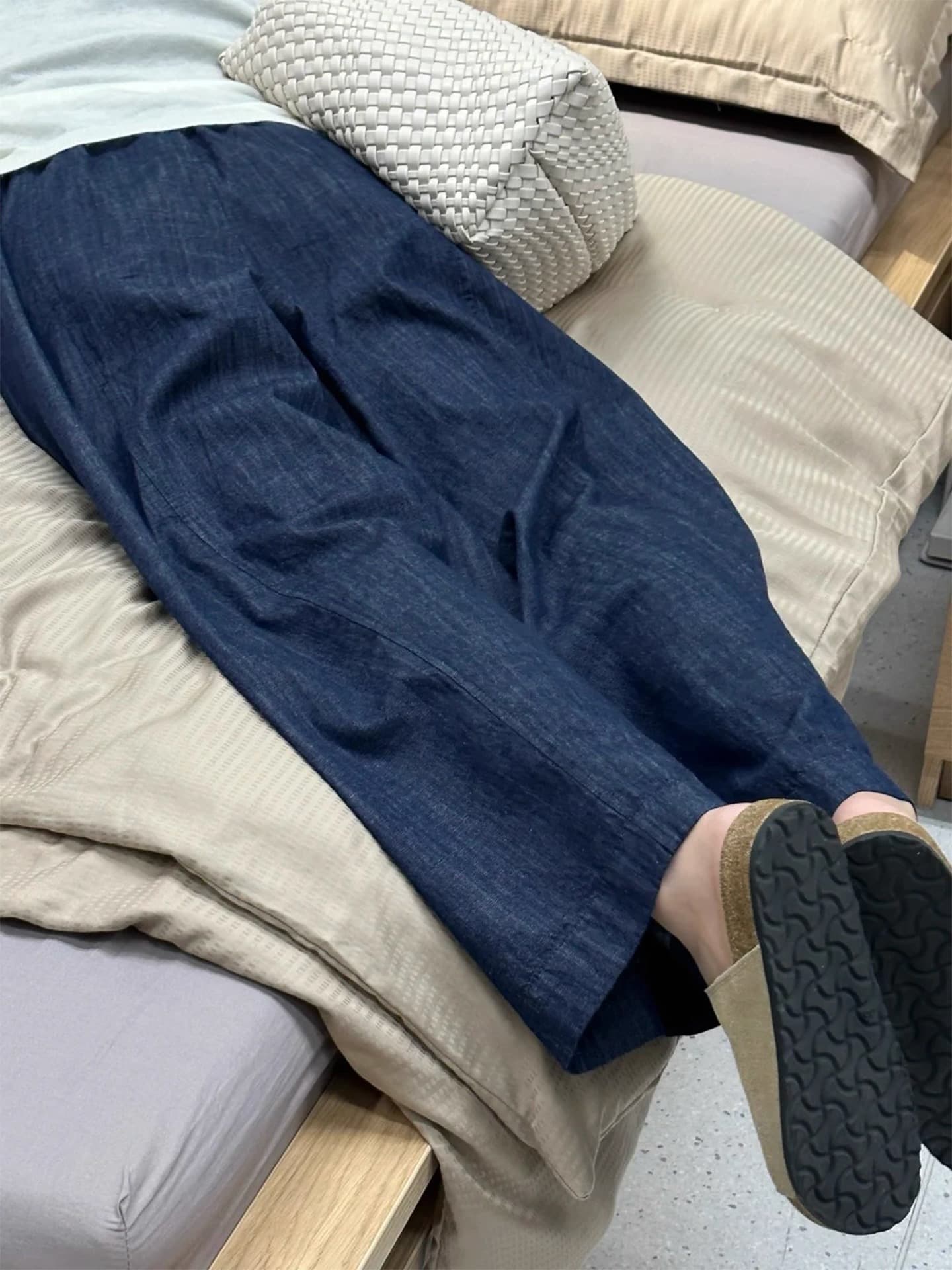 진한 파란색 바지 여자 루즈핏 빅 사이즈 통통한 여동생 mm 슬림해 보이는 와이드 레그 팬츠 작은 키 9 포인트 얼음 실크 청바지