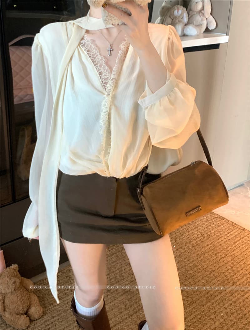 실사 정가 비싼 럭셔리 여성 주님 V넥 꽃밭 쉬폰 리본 셔츠 작은 셔츠 움직일 수 없다 눈 위로 긴팔 셔츠 상세 이미지 4