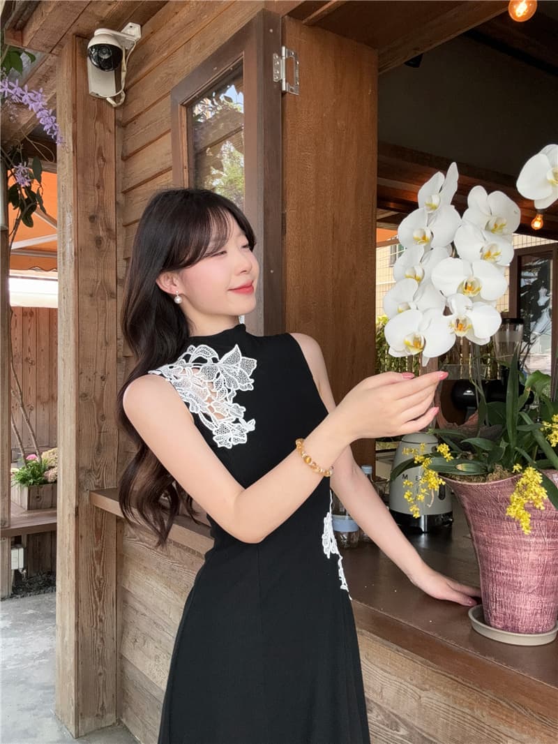 실사 정가 잉크 켜기 서리 꽃 프랑스식 품격 슬림해 보이는 분위기 센스 홀로우 아웃 꽃 패치워크 새로운 중식 드레스 상세 이미지 7