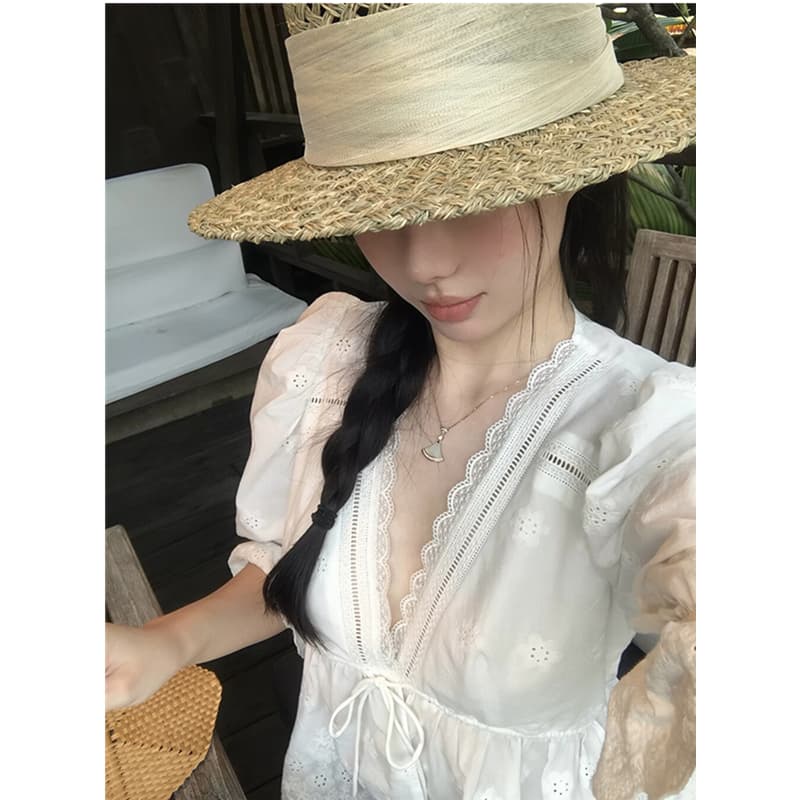 자수 레이스 나팔 소매 허리 수축 스트랩 7부 소매 작은 셔츠 디자인 센스 품격 V 넥 셔츠 이미지 6