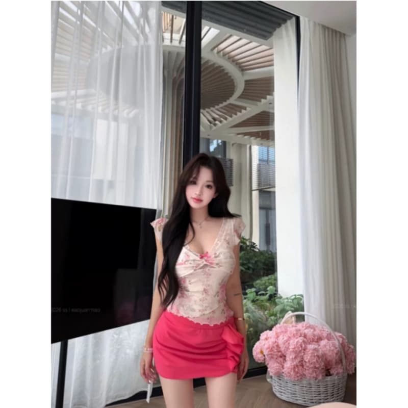 달콤한 핫걸 세트 꽃무늬 레이스 V넥 반팔 티셔츠 맨위 여성 여름 품격 하이웨이스트 타이트 스커트 미니 스커트 투피스 세트 이미지 5