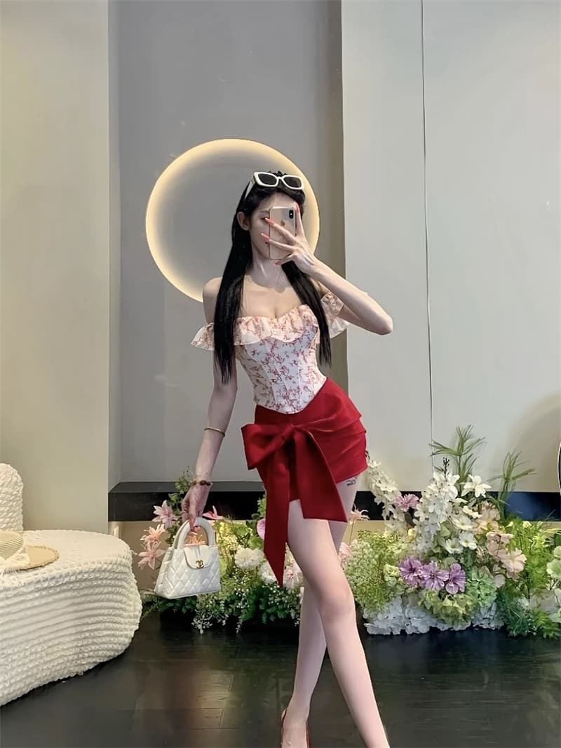 남자가없는 땅 장미 가져 가라. 딸기 프랑스식 달콤한 자매 부서 오프숄더 레이스 맨위 한 마디 빨간색 치마 세트 상세 이미지 6