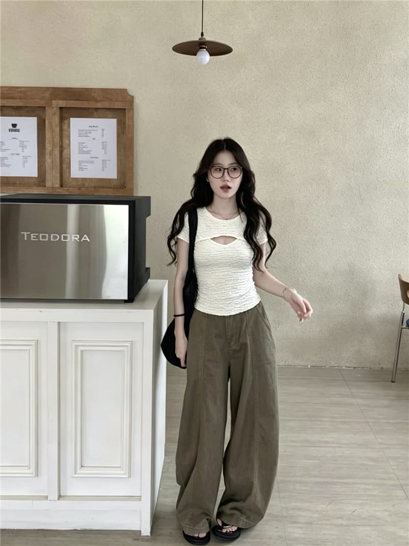 실사 정가 긍정적 인 어깨 디자인 센스 홀로우 아웃 주름 질감 센스 몸매 가꾸기 작은 대중 고유 한 티셔츠 슈퍼 잘 생긴 맨위 상세 이미지 6