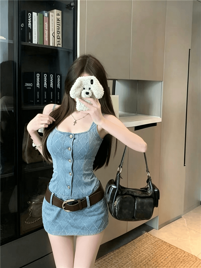 실사 정가 작은 샤넬 스타일 다이아몬드 모양 체크무늬 데님 드레스 디자인 센스 핫걸 타이트 스커트 조끼 스커트 벨트 포함