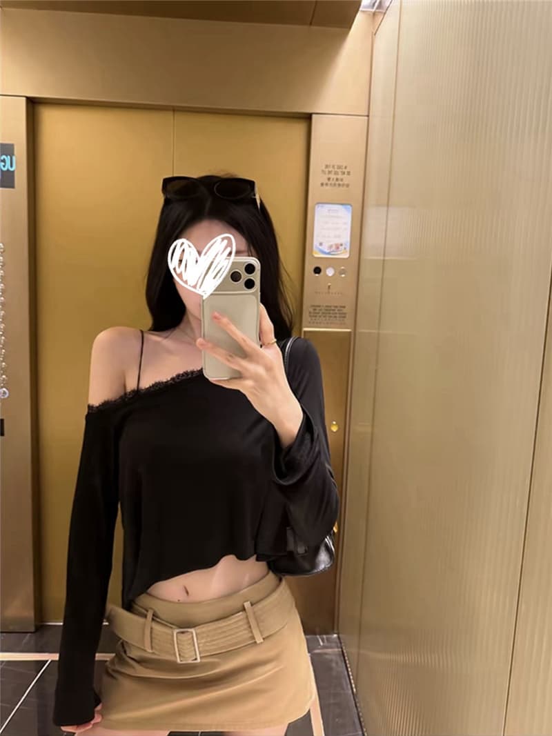 검정색 비스듬한 어깨 슬림해 보이는 품격 캐주얼 디자인 센스 한 부서 패션 맨위 카키 반신 스커트 벨트 포함 세트 상세 이미지 9