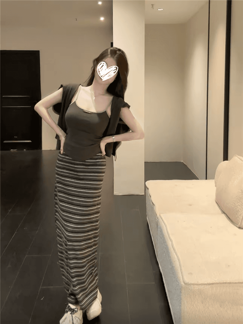 이른 가을 새로운 핫걸 바람 슬림해 보이는 배색 맨위 코디 스트라이프 롱 스커트 세트 오픈 가디건 슬립 반 스커트 3종 세트 상세 이미지 6