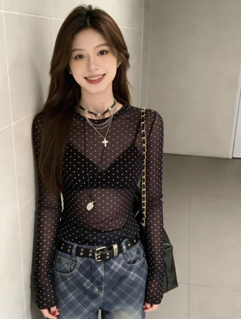 핫걸 마이크로 ~을 통해 라운드 넥 도트 무늬 긴팔 티셔츠 여성 여름 몸매 가꾸기 얇은 스타일 자외선 차단 블라우스 망사 에어컨 셔츠 맨위 상세 이미지 5