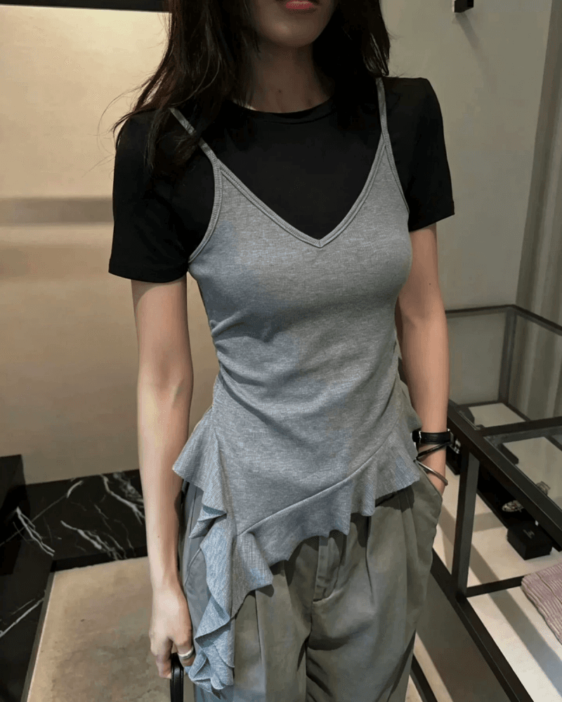 한 부서 불규칙 프릴 반팔 티셔츠 여성 여름 2026 새로운 몸매 가꾸기 패치워크 색상 몸매 가꾸기 페이크 레이어드 맨위 이미지 4