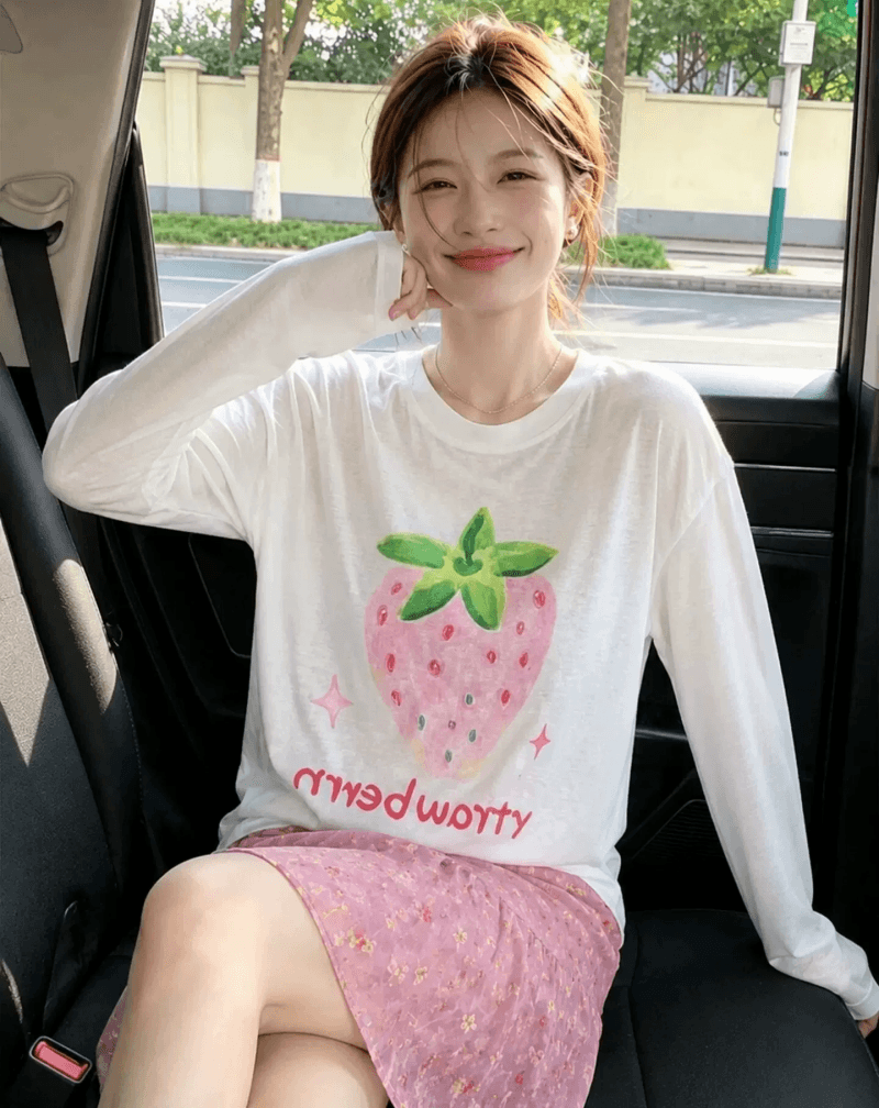 딸기 프린트 자외선 차단 티셔츠 여성 얇은 스타일 통기성 루즈핏 느긋한 바람 긴팔 블라우스 얇은 스타일 달콤함 동정 맨위 상세 이미지 3