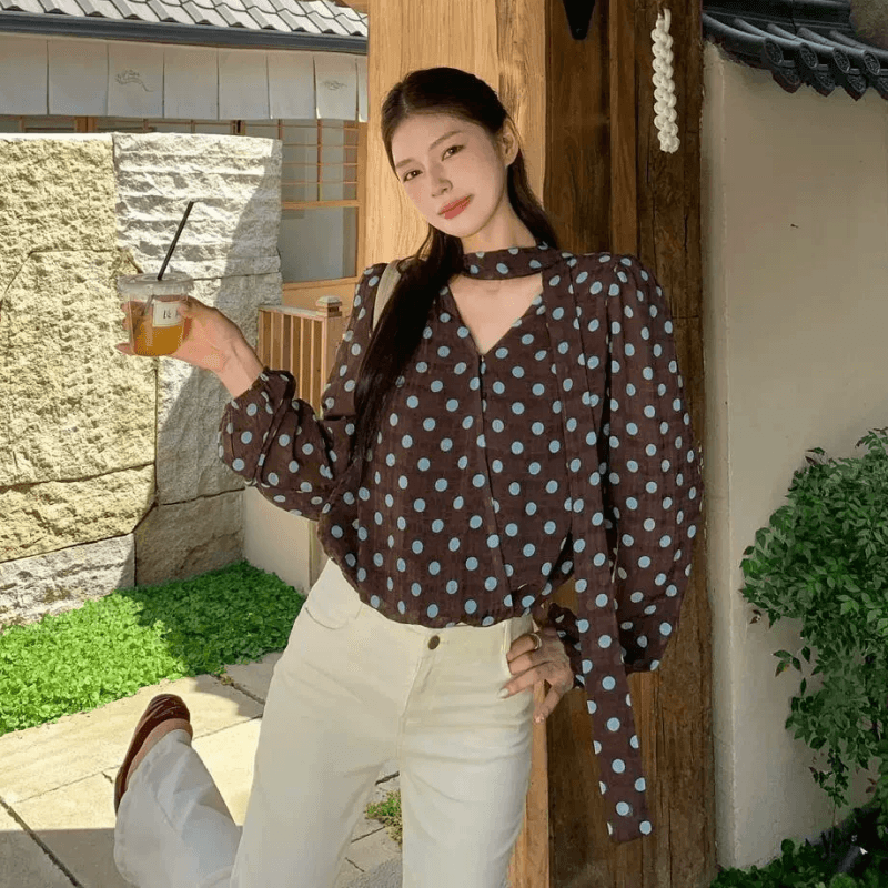 이른 가을 새로운 프랑스식 레트로 십자가 V넥 루즈핏 품격 도트 무늬 외국 가스 셔츠 패션 다용도 리본 맨위 상세 이미지 6