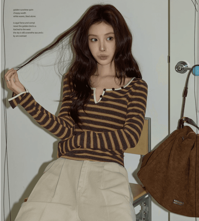 스트라이프 인사이드 가져 가라. 기본 셔츠 여성 202 가을 캐주얼 품격 몸매 가꾸기 슬림해 보이는 다용도 긴팔 V넥 티셔츠 맨위