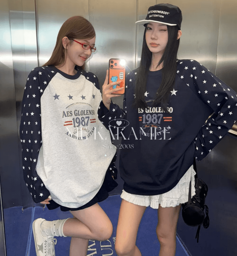 2026 가을 아메리칸 레트로 별 프린트 배색 삽입 어깨 긴팔 루즈핏 티셔츠 여성 대 에디션 슬림해 보이는 맨위 트렌디 상세 이미지 3