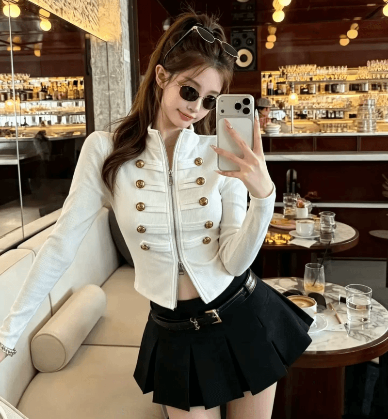 2026 가을 Chic 레트로 스탠드 칼라 지퍼 긴팔 티셔츠 단색 금속 버클 몸매 가꾸기 핫걸 슬림해 보이는 여성 셔츠
