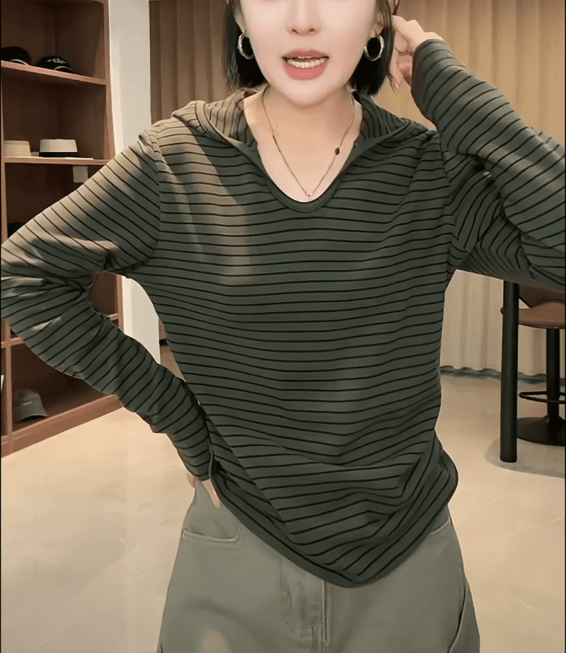 한 부서 배색 스트라이프 후드 긴팔 티셔츠 여성 2026 이른 가을 새로운 루즈핏 슬림해 보이는 연령 감소 기본 셔츠 맨위 상세 이미지 1