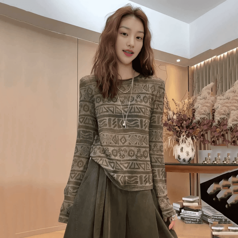 한 스타일 레트로 기하학 프린트 긴팔 티셔츠 여성 가을 루즈핏 라운드 넥 망사 맨위 다용도 폭발 기본 셔츠 상세 이미지 2
