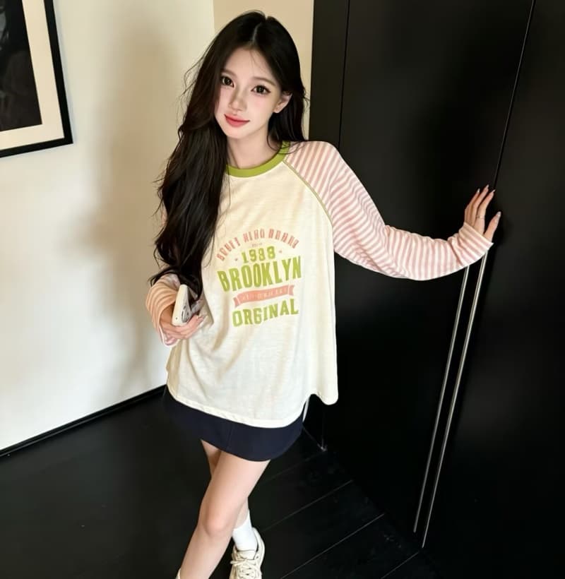 한 부서 배색 삽입 어깨 소매 자외선 차단 티셔츠 여성 2026 이른 가을 알파벳 프린트 스트라이프 긴팔 통기성 블라우스 맨위 이미지 4