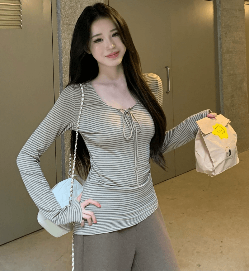 네클라인 펌프 로프 인사이드 가져 가라. 기본 셔츠 여성 2026 새로운 가을 긴팔 티셔츠 스트라이프 몸매 가꾸기 디자인 센스 맨위 상세 이미지 3