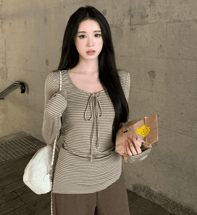 네클라인 펌프 로프 인사이드 가져 가라. 기본 셔츠 여성 2026 새로운 가을 긴팔 티셔츠 스트라이프 몸매 가꾸기 디자인 센스 맨위 상세 이미지 6
