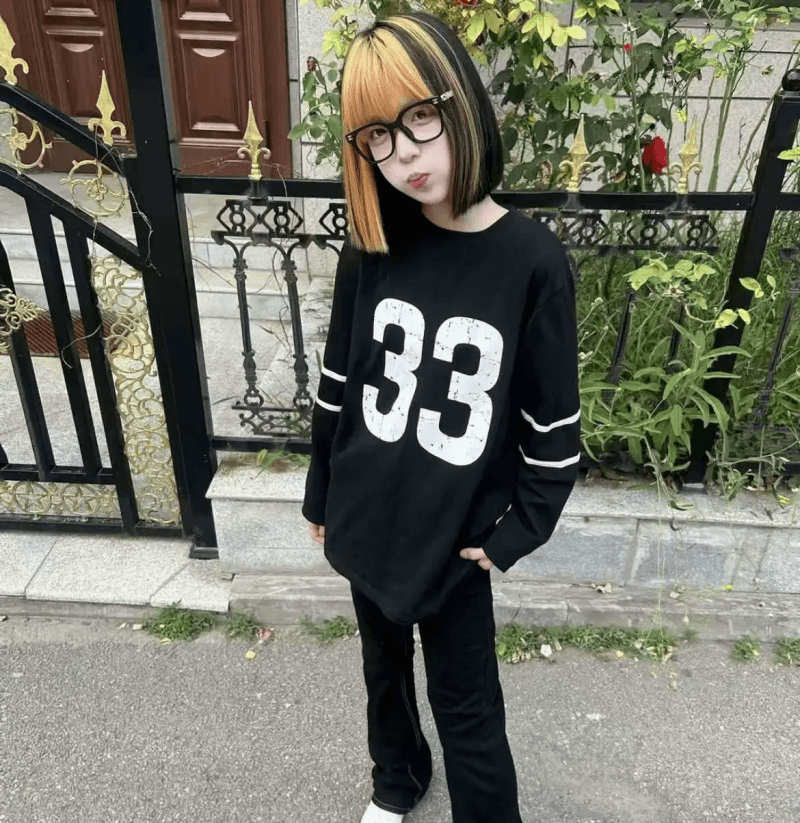 아메리칸 레트로 알파벳 프린트 패치워크 배색 산스크리트어 루즈핏 긴팔 티셔츠 여성 2026 가을 인사이드 가져 가라. 기본 셔츠