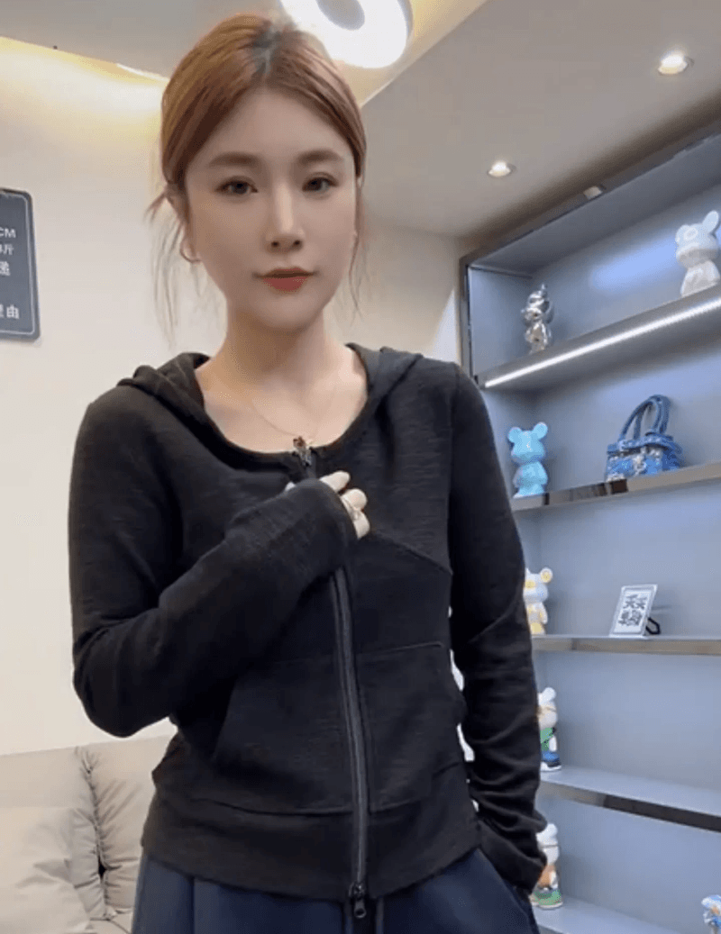 한 부서 디자인 센스 후드 지퍼 후드티 오픈 가디건 여성 2026 가을 새로운 슬림해 보이는 다용도 캐주얼 만나는 맨위 이미지 3