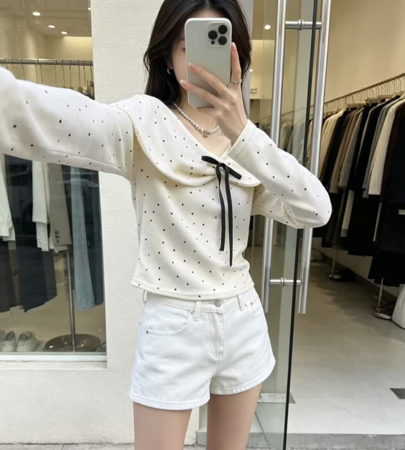 한 부서 나비 매듭 도트 무늬 비스듬한 칼라 긴팔 티셔츠 여성 가을 인사이드 가져 가라. 디자인 센스 고유 한 몸매 가꾸기 아름다운 작은 맨위 상세 이미지 2
