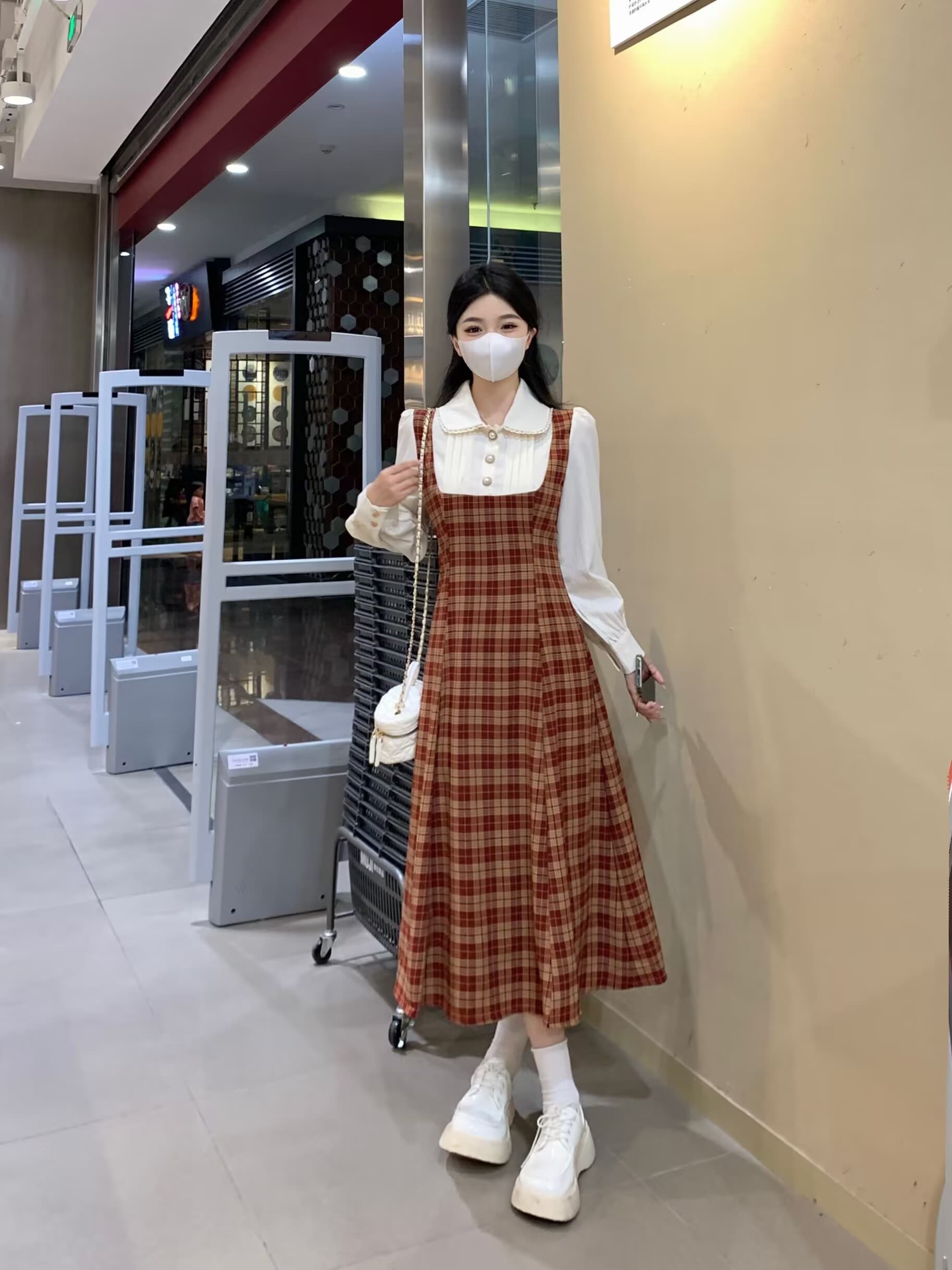 실사 빅 사이즈 프랑스식 디자인 센스 슬림해 보이는 체크무늬 베이비 칼라 드레스 새로운 페이크 레이어드 패치워크 롱 스커트 상세 이미지 8