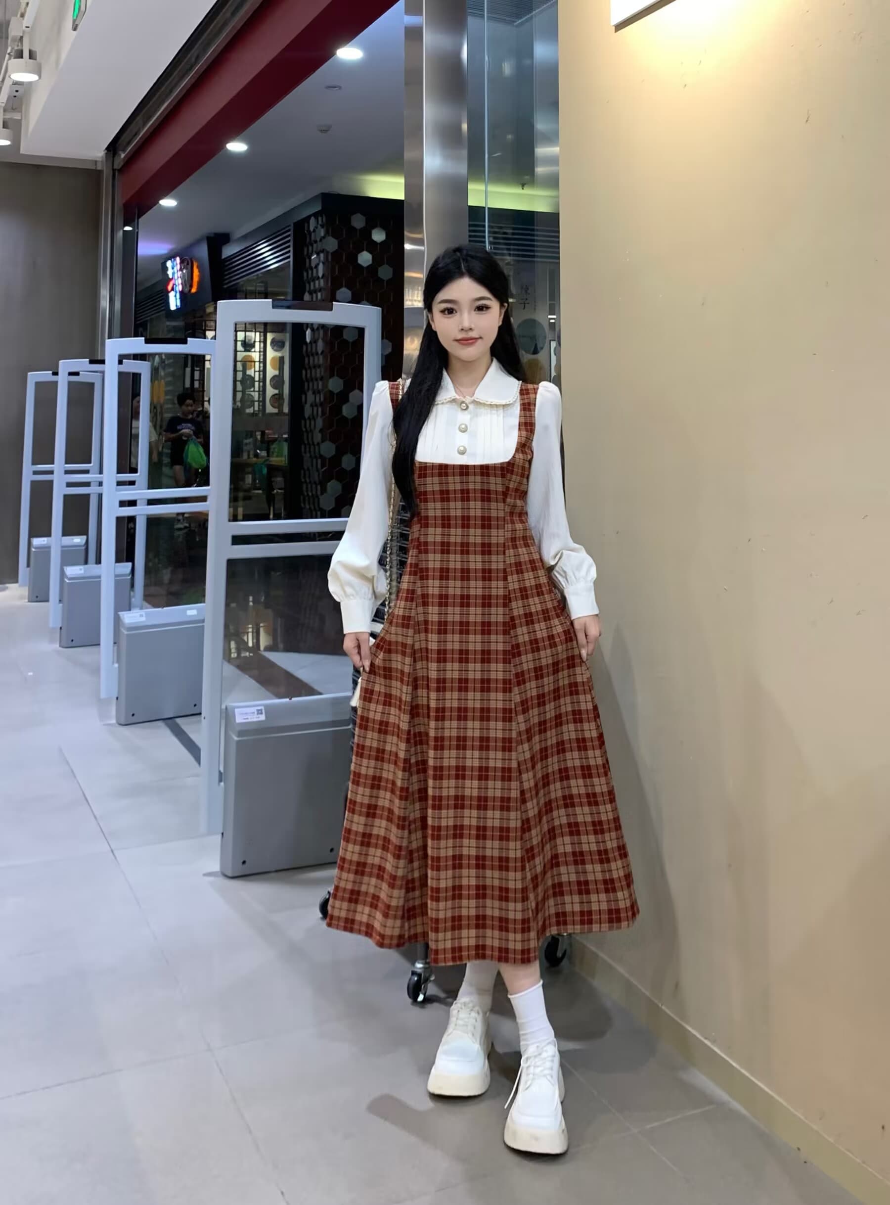 실사 빅 사이즈 프랑스식 디자인 센스 슬림해 보이는 체크무늬 베이비 칼라 드레스 새로운 페이크 레이어드 패치워크 롱 스커트 상세 이미지 9