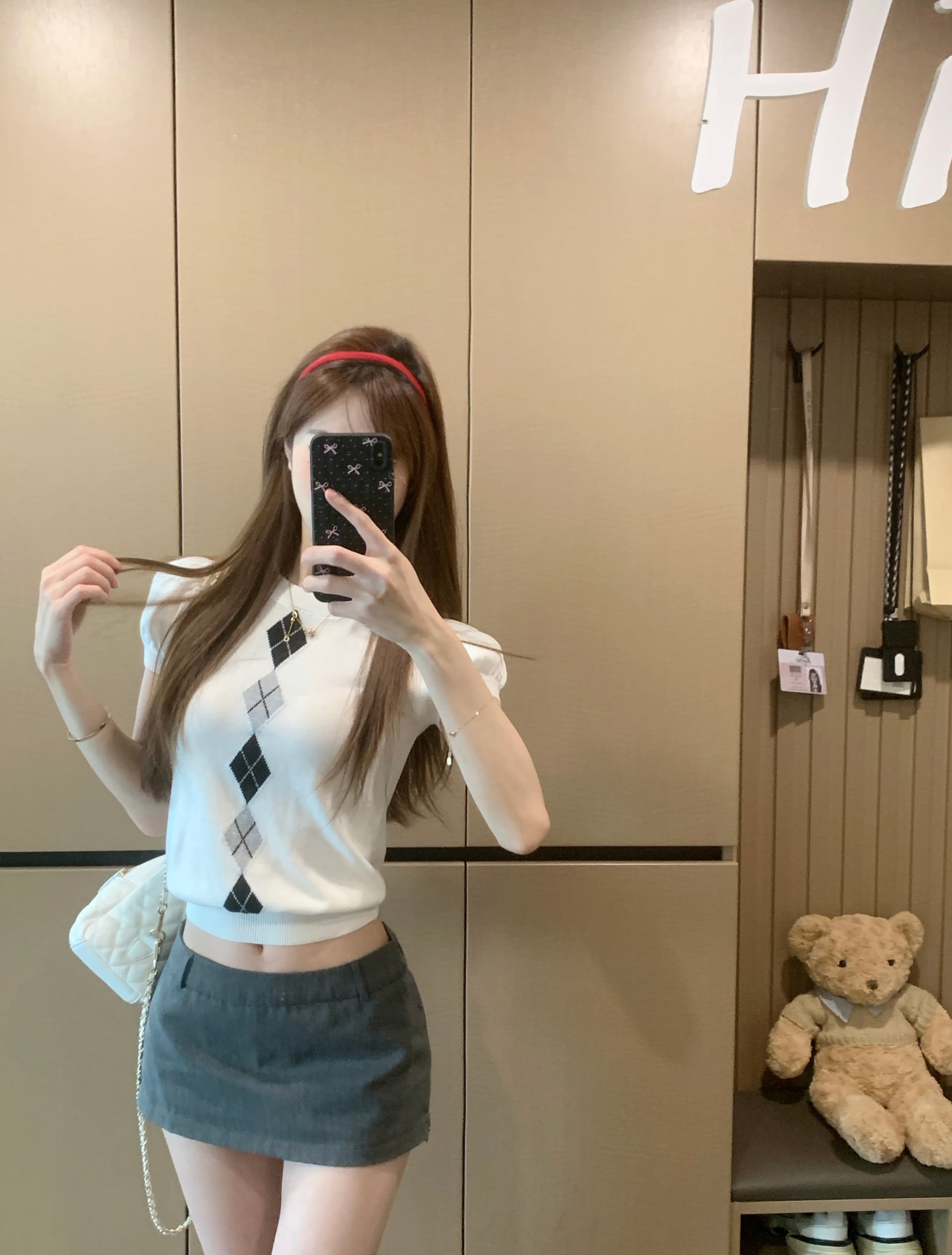 실사 2026 새로운 miu 부서 몸매 가꾸기 슬림해 보이는 배색 링 그리드 라운드 넥 반팔 니트 스웨터 맨위 상세 이미지 2