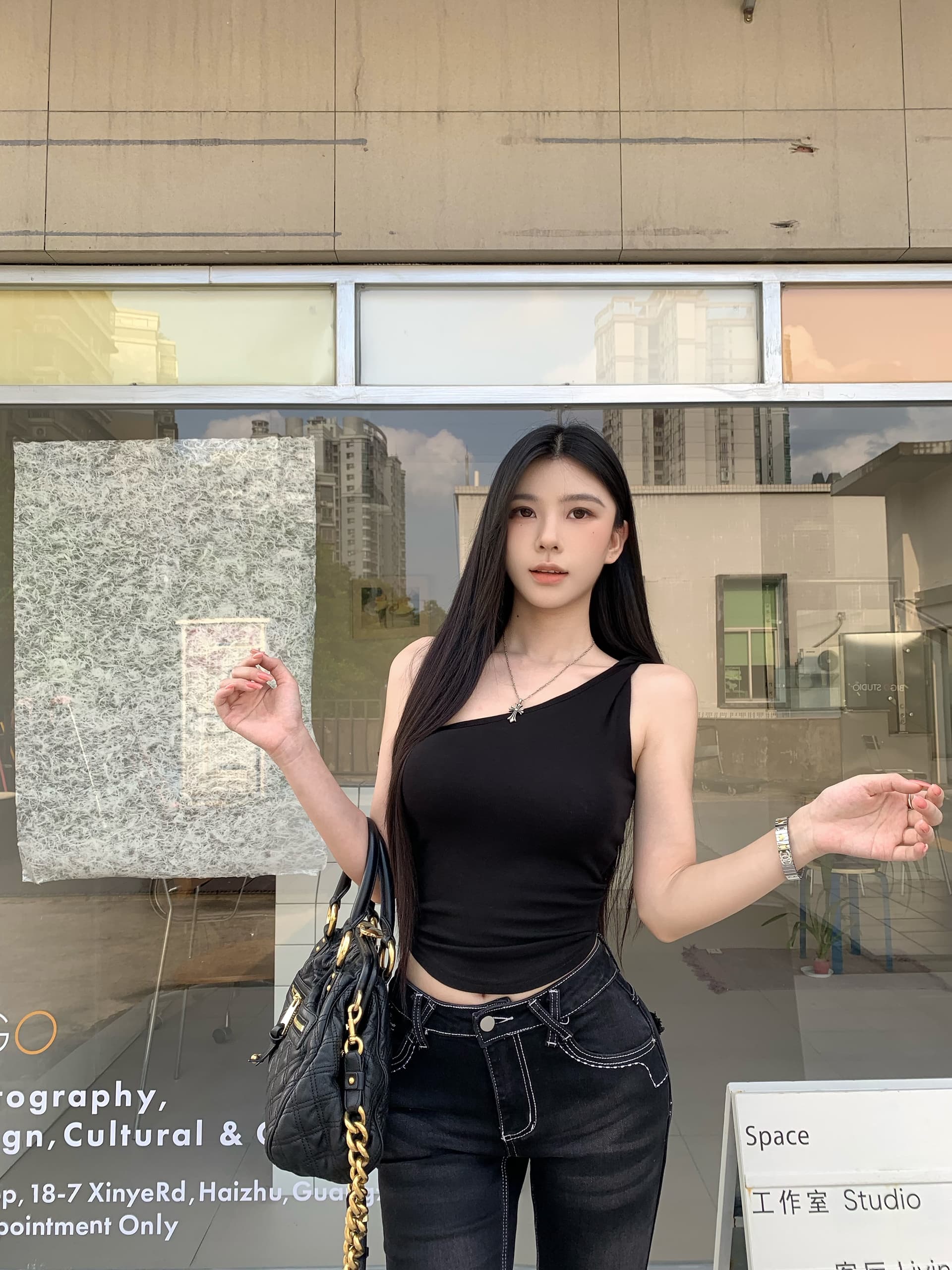 실사 정가 새로운 여름 트렌드 디자인 센스 하이웨이스트 몸매 가꾸기 펭 넓적 다리 로우 웨이스트 나팔 청바지 여성 상세 이미지 5