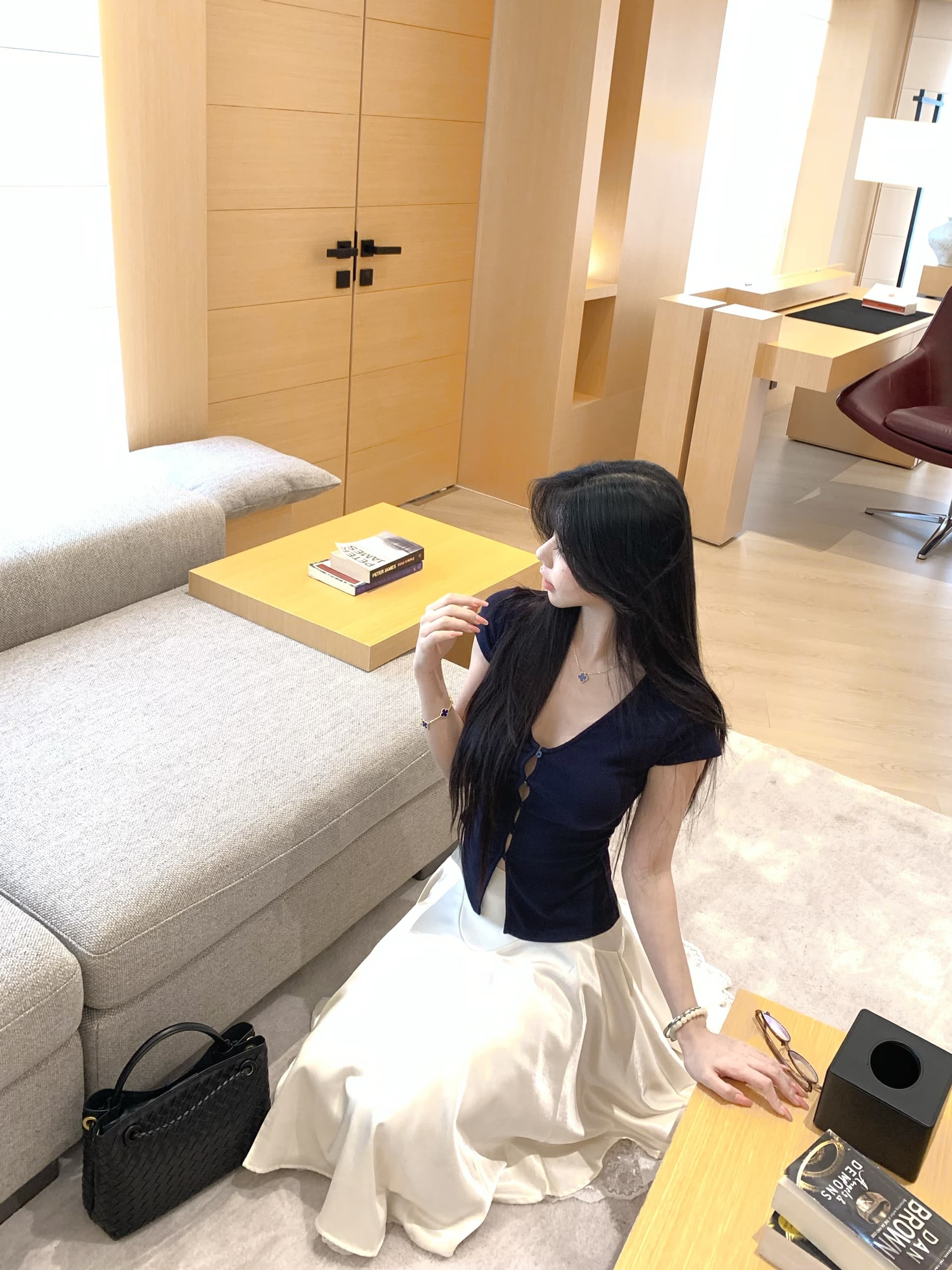실사 정가 홀로우 아웃 V넥 단추 새로운 허리 수축 맨위 여름 페이크 레이어드 레이스 슬림해 보이는 반신 치마 세트 상세 이미지 12