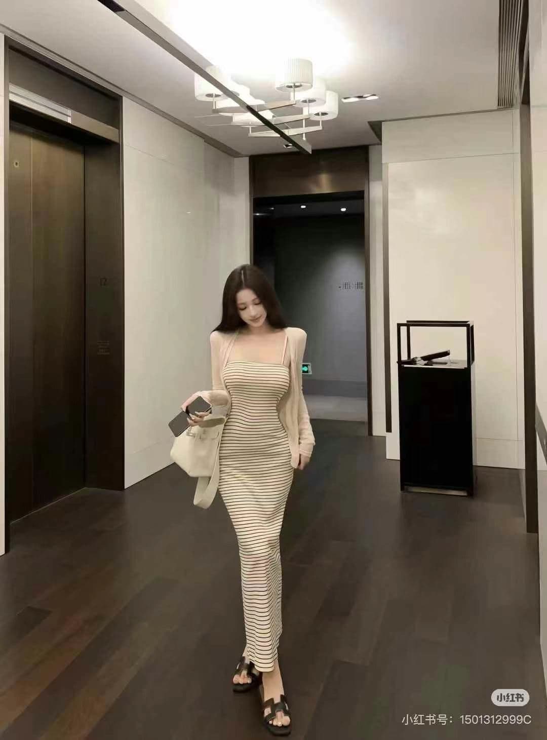 패션 한 부서 캐주얼 스트라이프 슬립 몸매 가꾸기 허리 수축 디스플레이 몸 섹시함 트임 타이트 스커트 드레스 오픈 가디건 세트 이미지 3