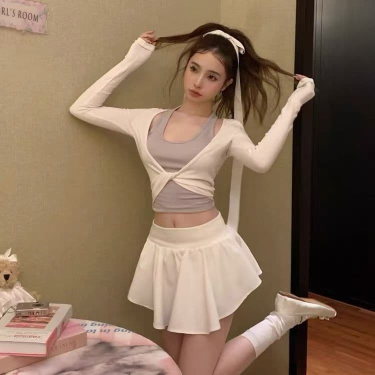 페이크 레이어드 행침 목 긴팔 티셔츠 루즈핏 캐주얼 다용도 몸매 가꾸기 핫걸 맨위 반신 스커트 투피스 세트 상세 이미지 8
