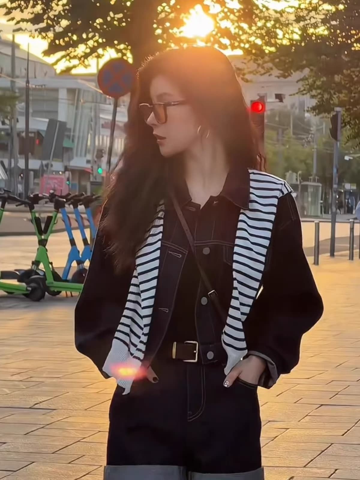 패션 연령 감소 작은 키 새로운 세트 2026 여름 레트로 항구 바람 데님 재킷 다용도 반바지 투피스 세트 상세 이미지 4