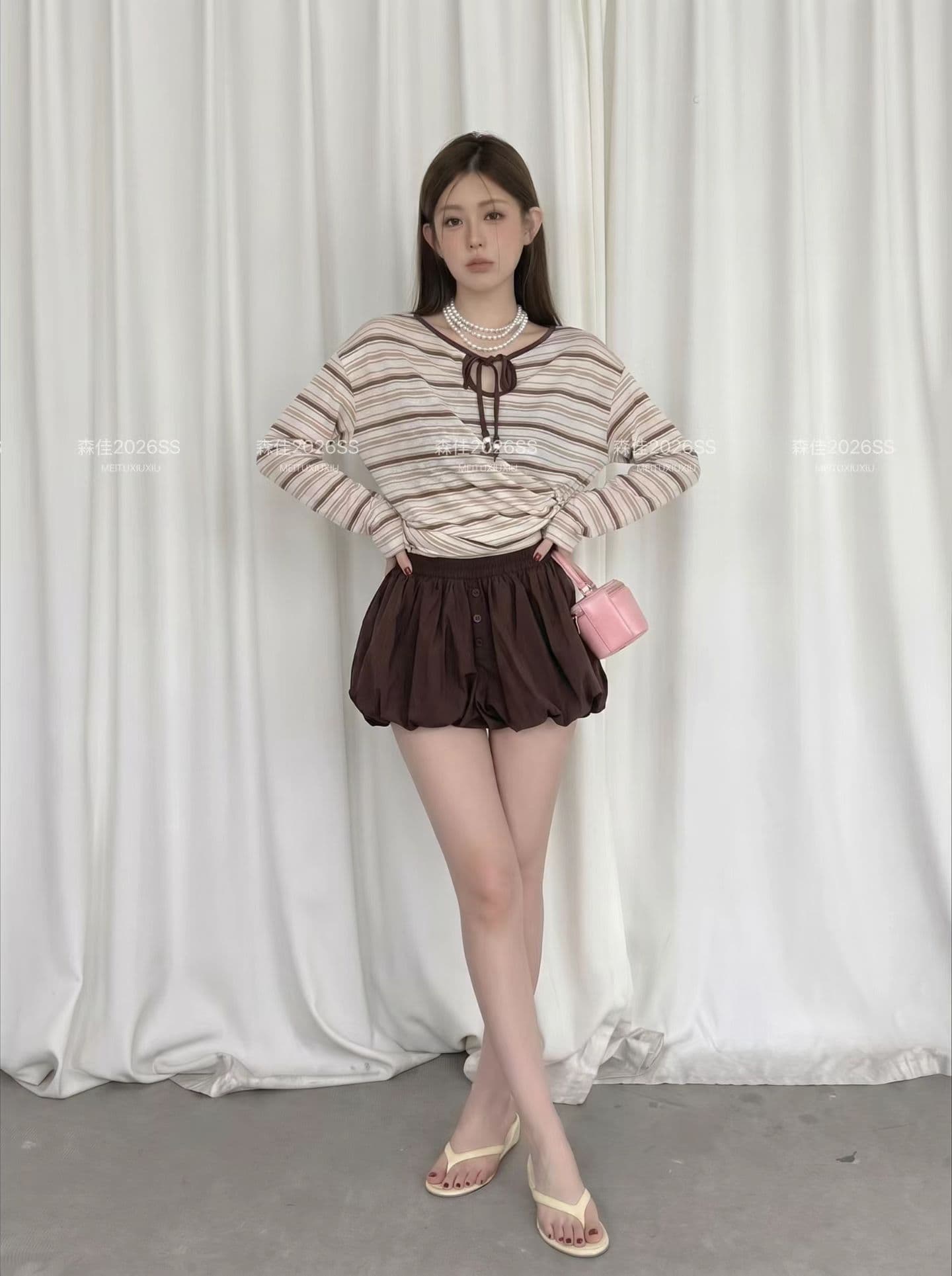 검정색 스트라이프 얇은 스타일 긴팔 블라우스 여성 가을 루즈핏 홀로우 아웃 스트랩 티셔츠 맨위 반신 스커트 투피스 세트 상세 이미지 3
