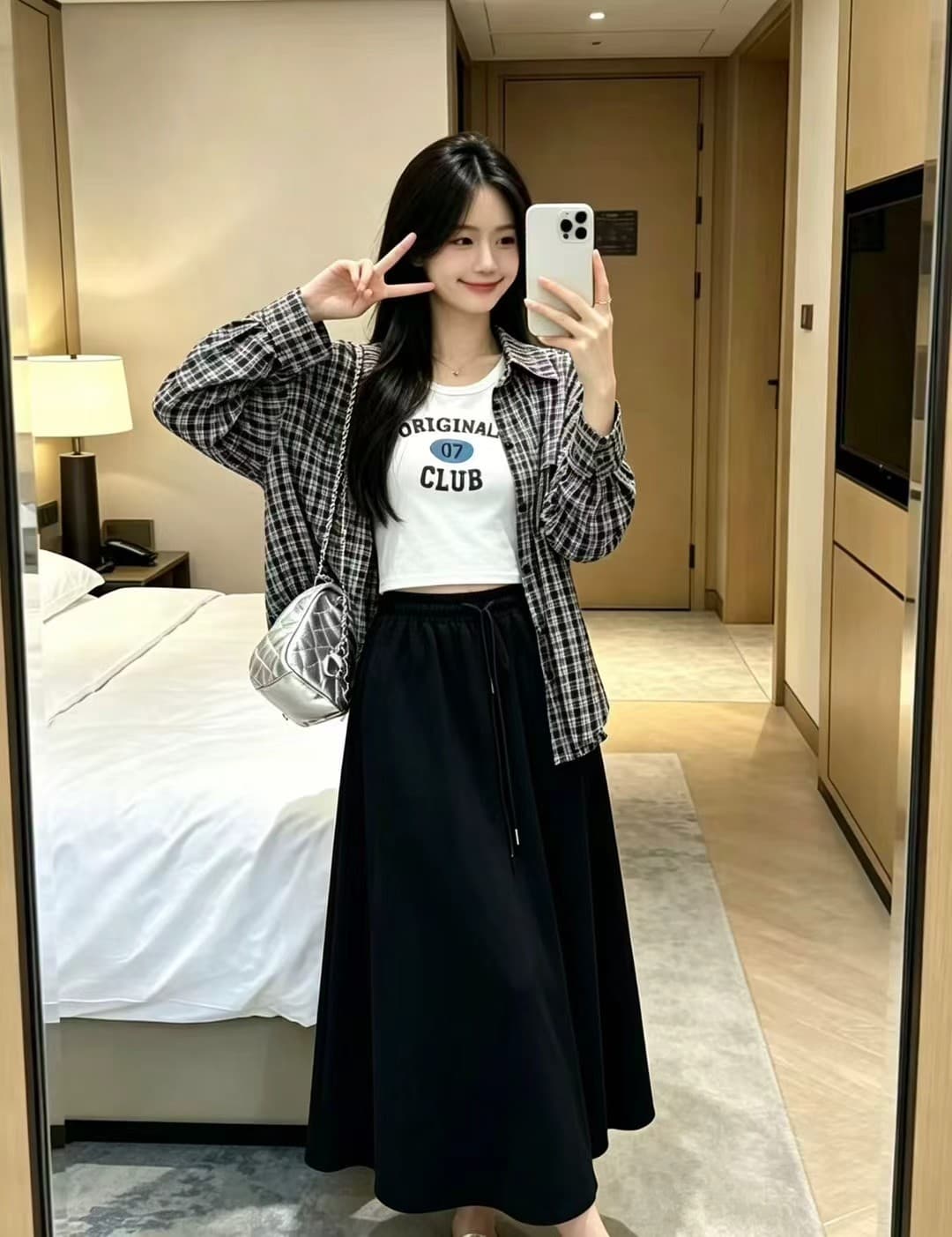 2026 가을 새로운 패션 다용도 루즈핏 격자 무늬 셔츠 알파벳 조끼 하이웨이스트 반바지 세 조각 세트 여성 상세 이미지 13