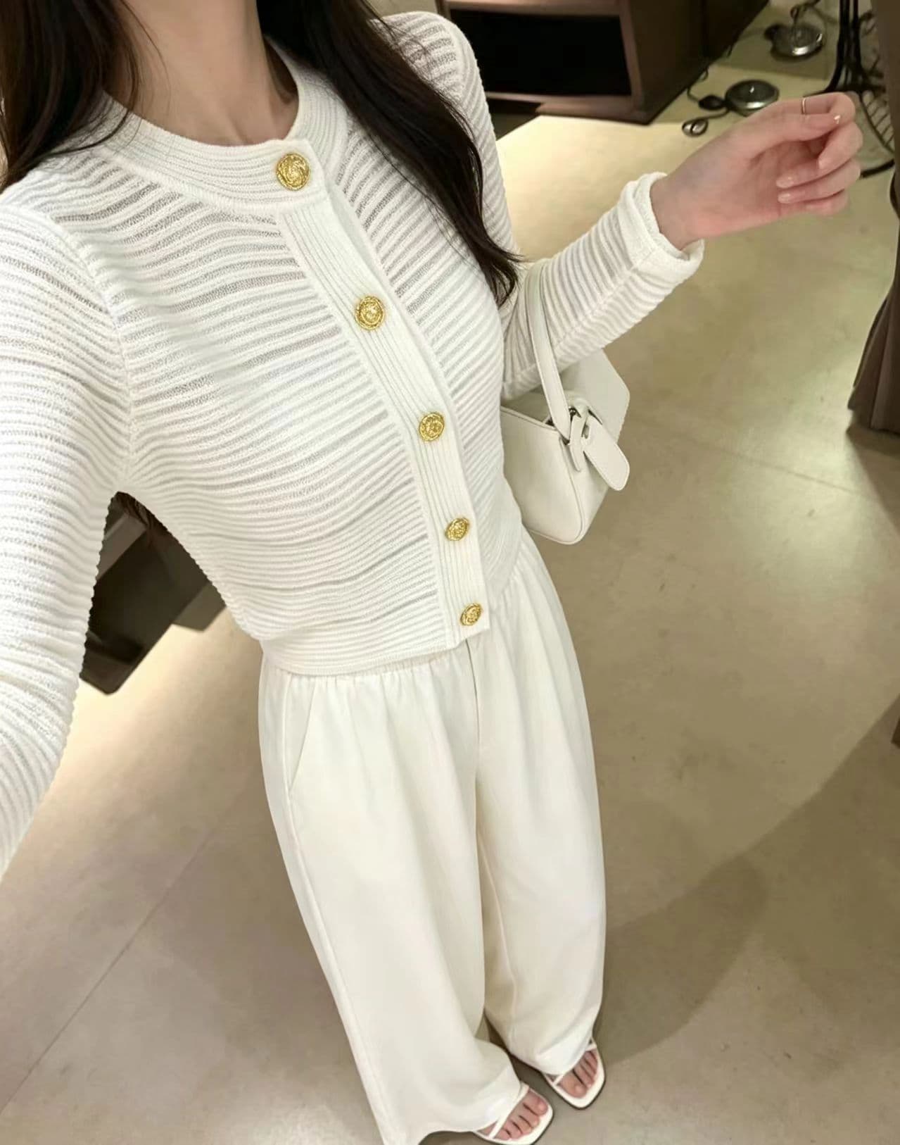 이른 가을 세련된 스트라이프 얇은 스타일 긴팔 니트 카디건 코트 아세트산 넓은 다리 캐주얼 바지 세트 여성 상세 이미지 6