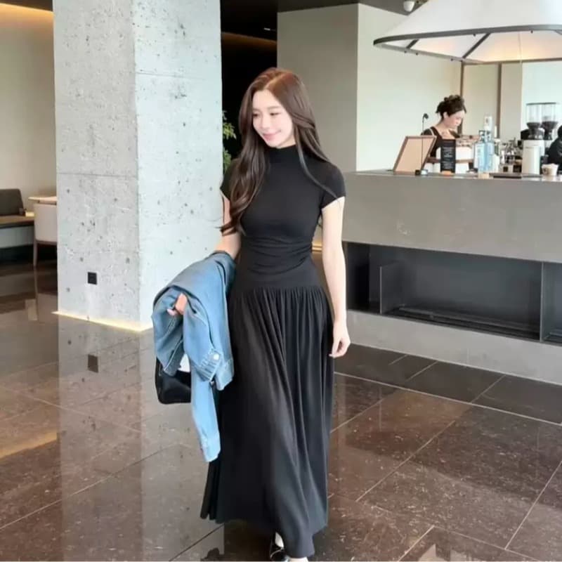 한 부서 패션 품격 세트 여성 가을 순수한 욕망 작은 심장 기계 홀로우 아웃 반팔 맨위 플리츠 반신 스커트 투피스 세트 이미지 5