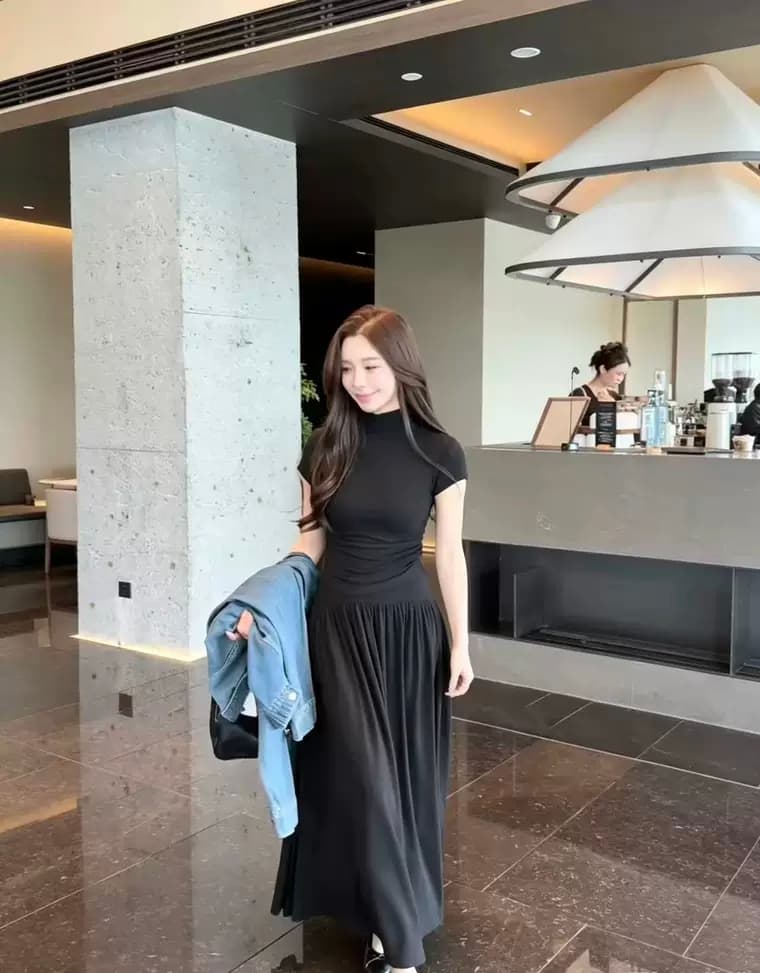 한 부서 패션 품격 세트 여성 가을 순수한 욕망 작은 심장 기계 홀로우 아웃 반팔 맨위 플리츠 반신 스커트 투피스 세트 상세 이미지 3