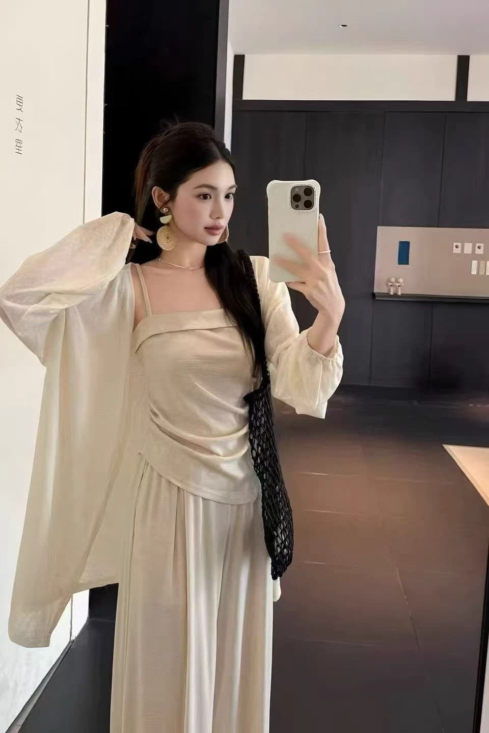 새로운 한국 스타일 품격 슬림해 보이는 얇은 스타일 자외선 차단 의류 불규칙 슬립 허리밴드 캐주얼 바지 3 세트 상세 이미지 9
