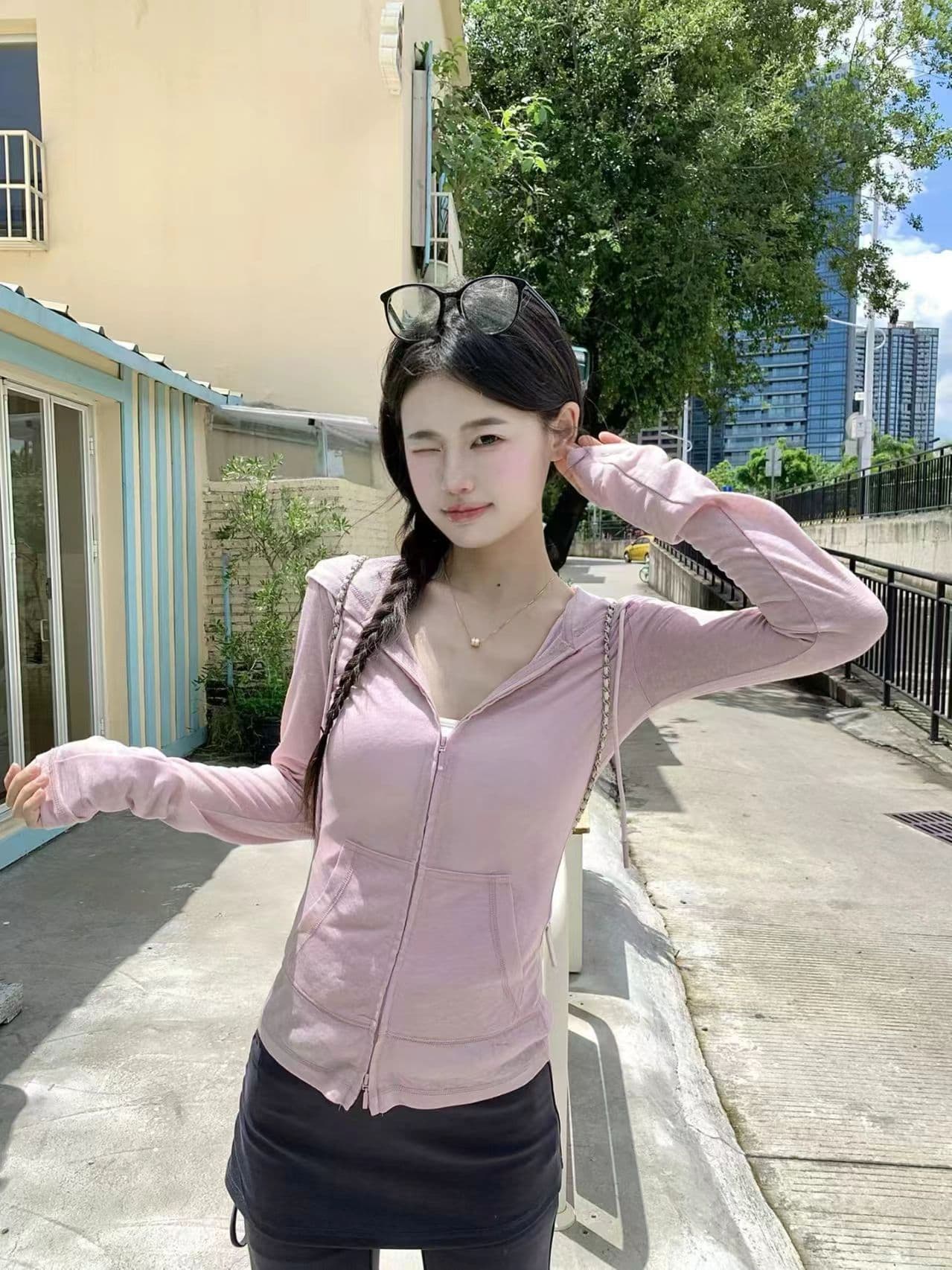 2026 도파민 스포츠 슈트 여성 달콤한 핫걸 몸매 가꾸기 긴팔 카디건 코트 가을 반바지 투피스 세트 상세 이미지 3