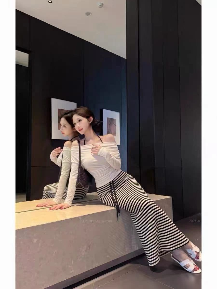 느긋한 바람 보트넥 자외선 차단 블라우스 가져 가라. 행침 목 슬립 스트라이프 반신 스커트 세 조각 여성 세트 가을 품격 세트 상세 이미지 4