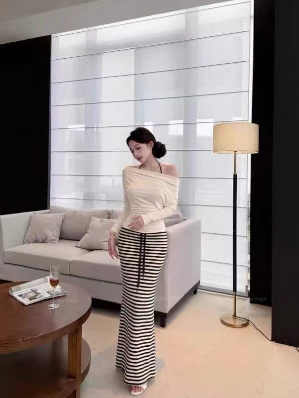 느긋한 바람 보트넥 자외선 차단 블라우스 가져 가라. 행침 목 슬립 스트라이프 반신 스커트 세 조각 여성 세트 가을 품격 세트 상세 이미지 6