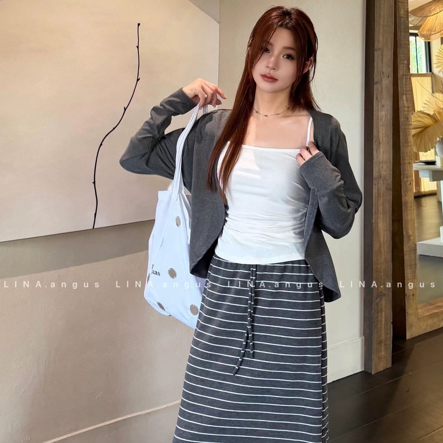 새로운 순수한 욕망 바람 섹시함 캐미솔 외부 피 배색 스트라이프 반신 스커트 핫걸 3종 세트 이미지 5