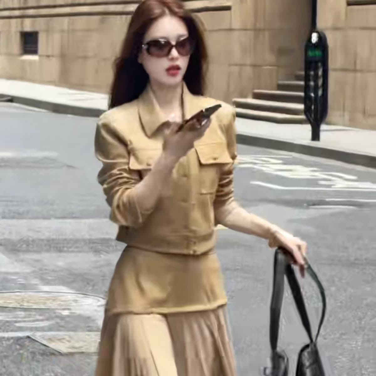 아름다움 라드. 폴로 칼라 워크웨어 짧은 외투 세트 여성 고급 센스 도루 센스 불규칙 큰 진자 롱 스커트 이른 가을 투피스 세트 이미지 5